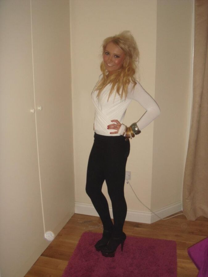Free porn pics of uk blonde chav jess is a complete slag 20 of 70 pics