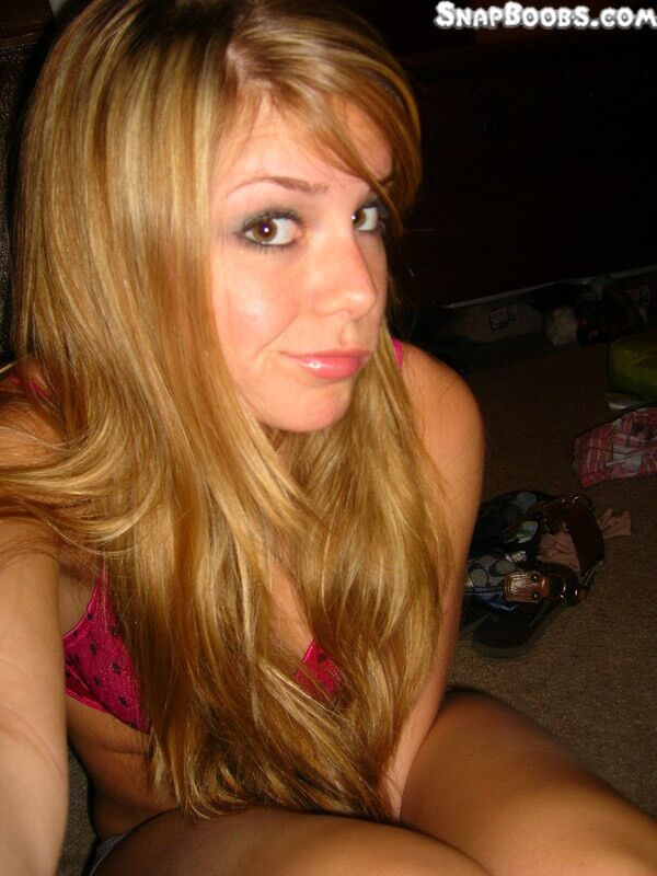 Free porn pics of Hot self pics of a blonde babe 12 of 35 pics