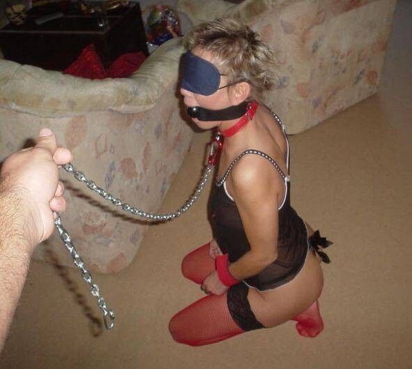 Free porn pics of BDSM - Bitches held in leash by their Master 5 of 30 pics