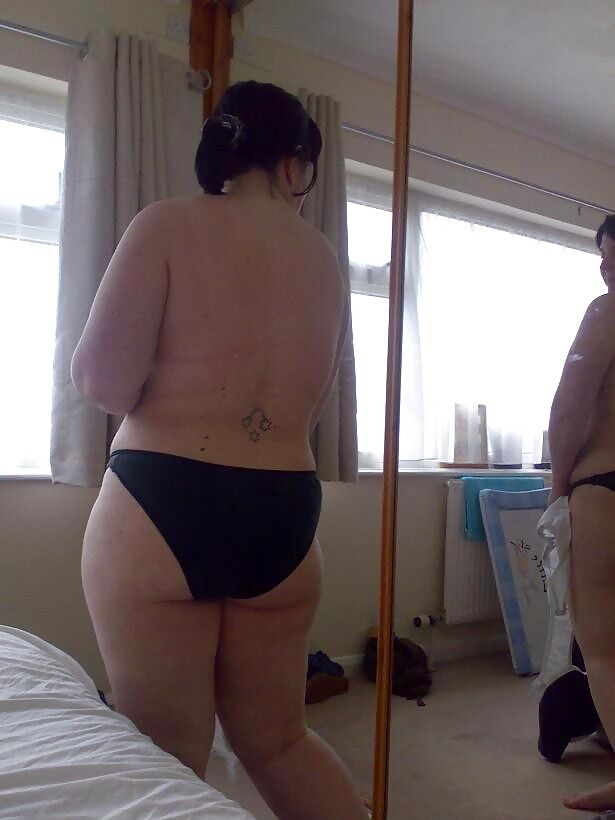 Free porn pics of Karen, UK chubby milf 3 of 122 pics