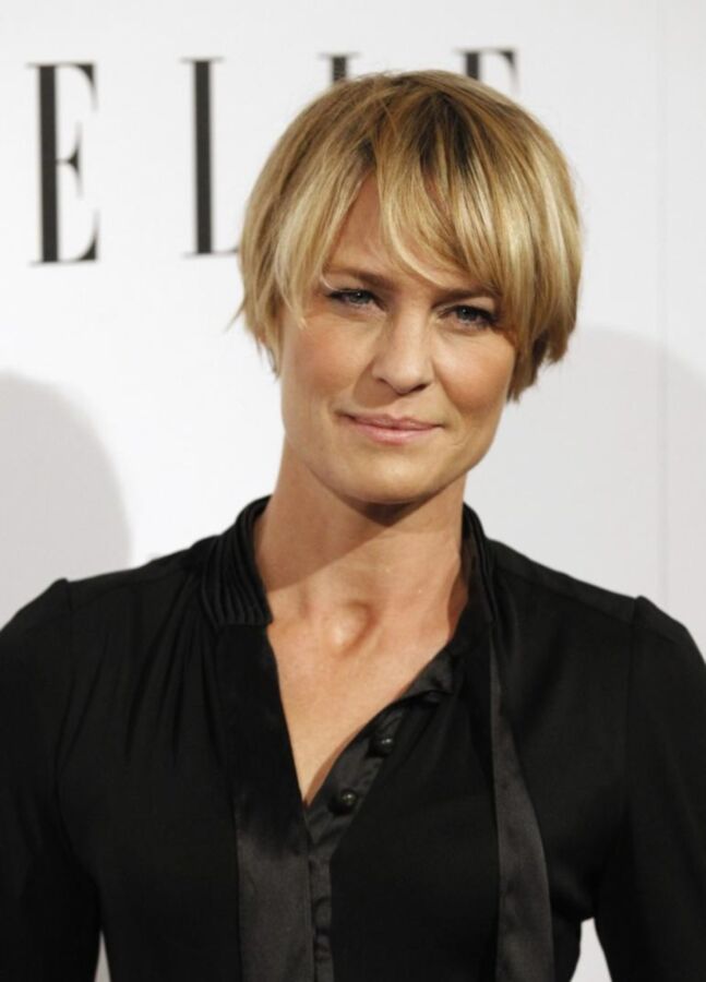 Free porn pics of Robin Wright - gerne harte Kommentare 1 of 23 pics