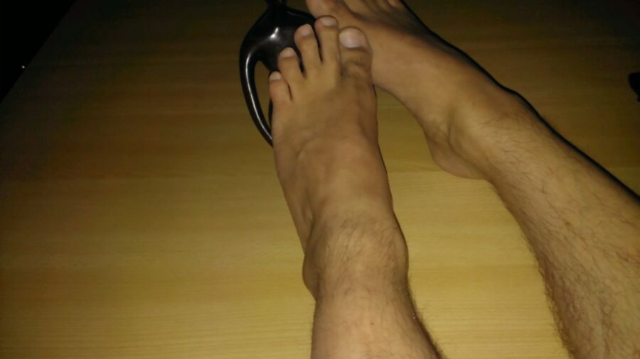 Free porn pics of his naked feet 23 of 32 pics
