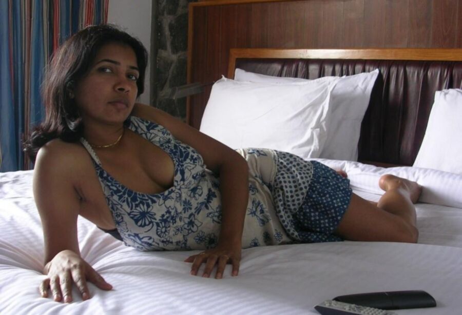 indian fuck couple 15 of 110 pics
