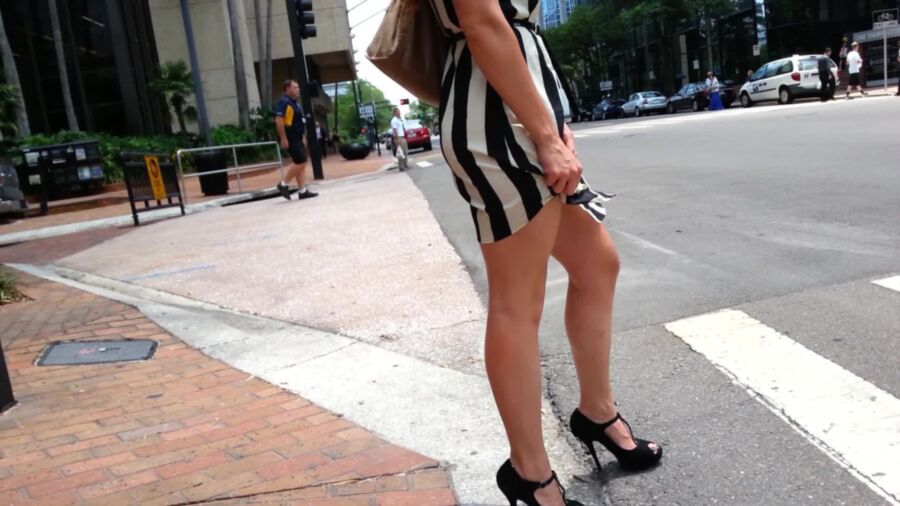 Free porn pics of Damn sexy downtown legs! 6 of 21 pics