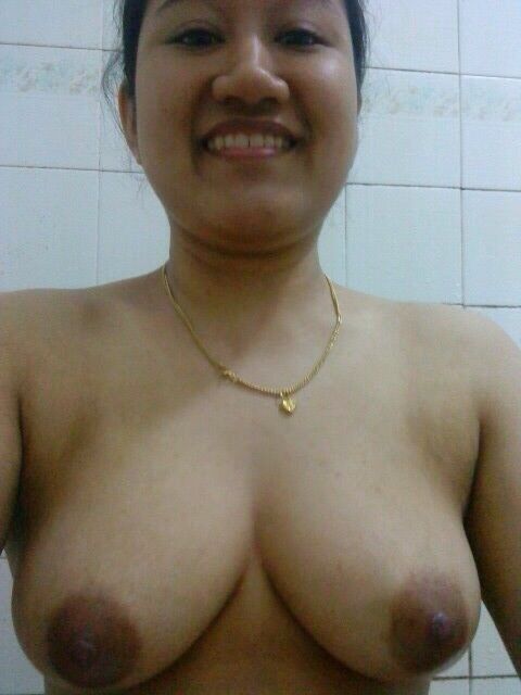 malay nude 3 of 7 pics