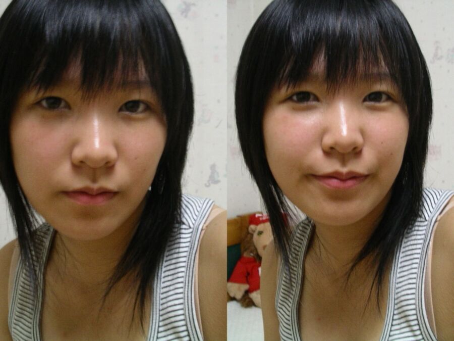 Super Cute Korean schoolgirl (non nude) 8 of 10 pics