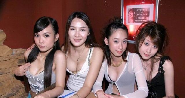Chinese - Bra party ( Non nude ) 3 of 7 pics
