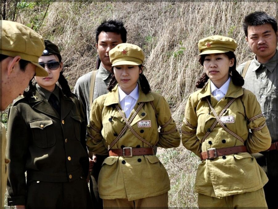Captured Chinese female soldiers 17 of 32 pics