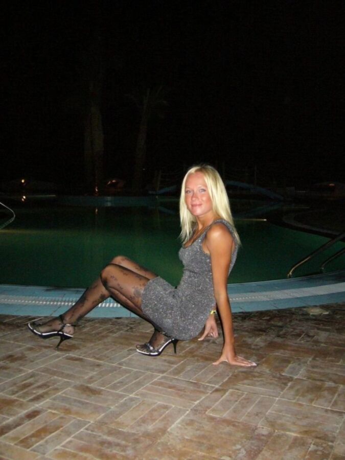 Free porn pics of PikiLeaks - Amateur Blonde Posing, Exposing n Sucking For You 14 of 26 pics