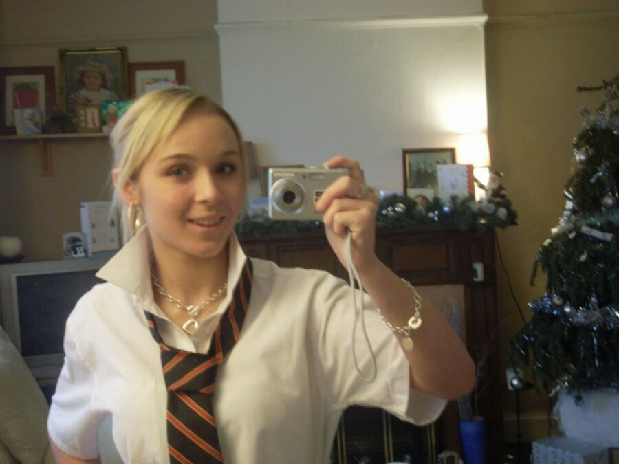 Homemade blond amateur teen selfshot