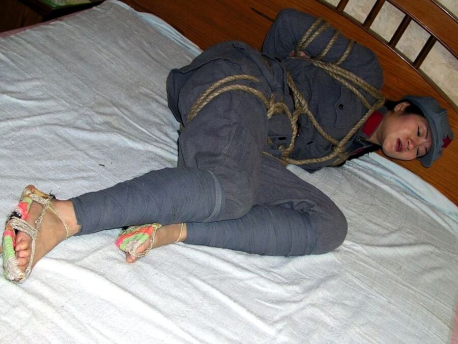 Chinese soldier girl tied up with heavy rope 9 of 12 pics