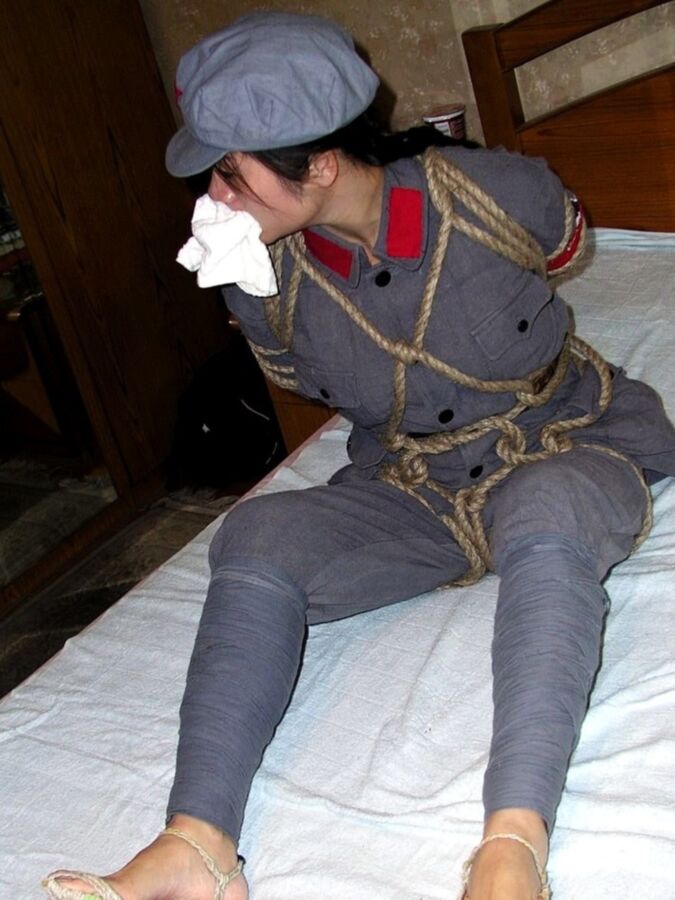 Chinese soldier girl tied up with heavy rope 8 of 12 pics