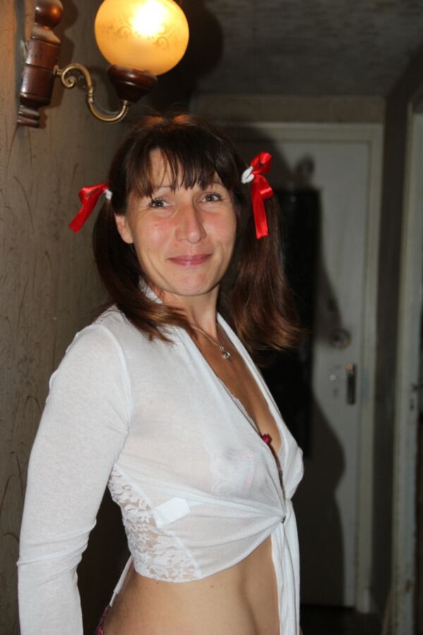 French hubby in Seine et Marne, shows his wife 9 of 131 pics